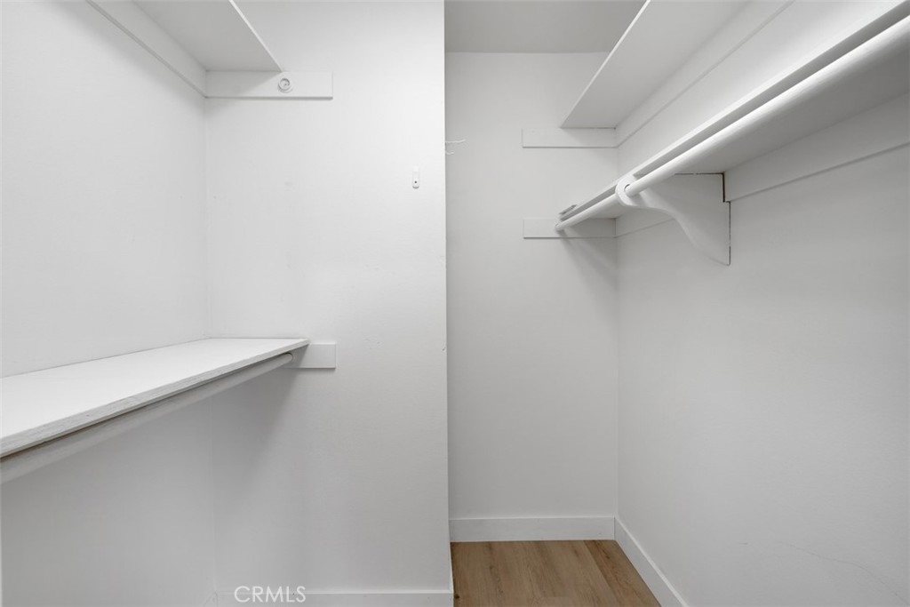 MLS #OC25238523 image #36