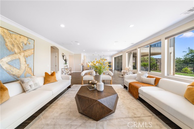 16389 Viewcrest Road, Chino Hills CA: https://media.crmls.org/medias/edd39528-0967-4b8c-9a4d-1dfb12ae54a7.jpg