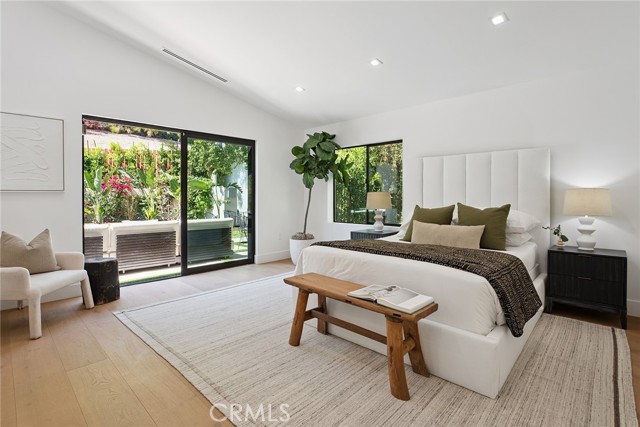 Detail Gallery Image 49 of 65 For 22268 Avenue San Luis, Woodland Hills,  CA 91364 - 5 Beds | 5/1 Baths