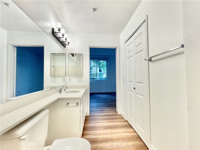 Detail Gallery Image 10 of 21 For 2960 Champion #1503,  Tustin,  CA 92782 - 2 Beds | 2 Baths