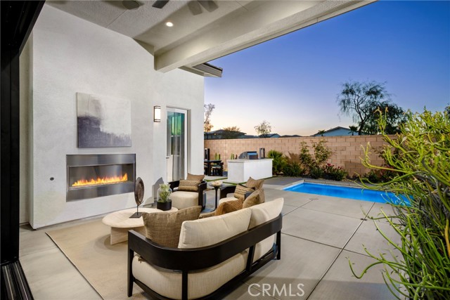 75217 Radford Drive, Palm Desert, CA 92211