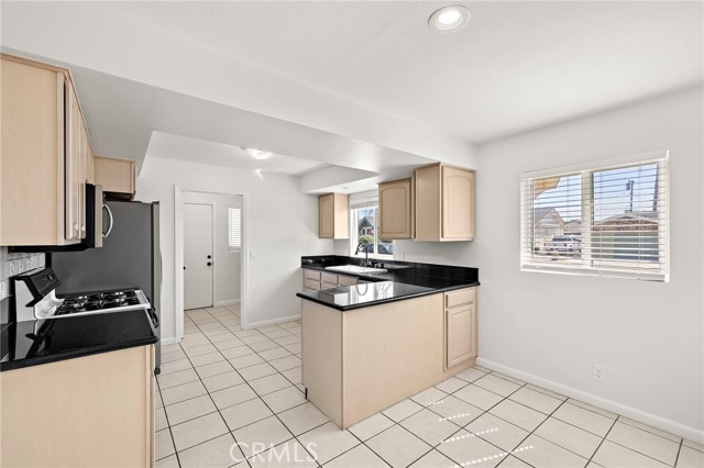 Detail Gallery Image 7 of 24 For 1409 E Orange Grove, Orange,  CA 92867 - 3 Beds | 2 Baths