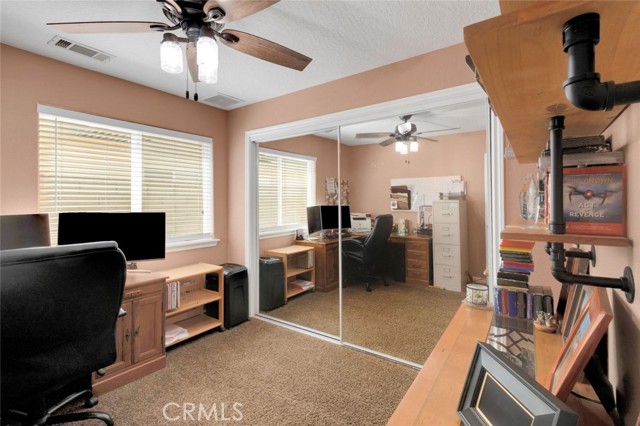 Detail Gallery Image 13 of 30 For 15248 Wildflower Ln, Helendale,  CA 92342 - 3 Beds | 2 Baths