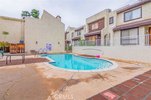 Detail Gallery Image 33 of 42 For 1244 Valley View Rd #129,  Glendale,  CA 91202 - 2 Beds | 2/1 Baths