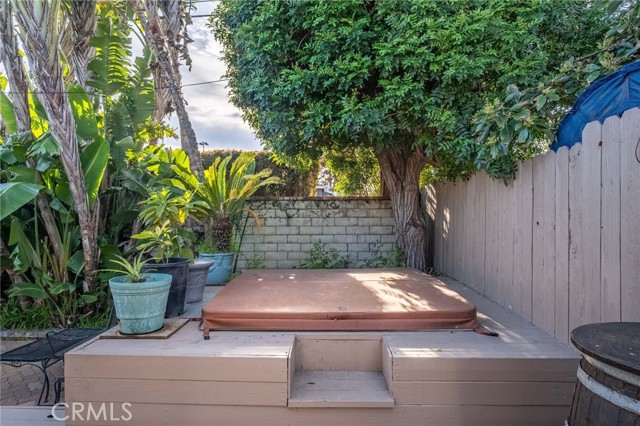 Detail Gallery Image 38 of 51 For 8819 Glider, Los Angeles,  CA 90045 - 3 Beds | 2 Baths