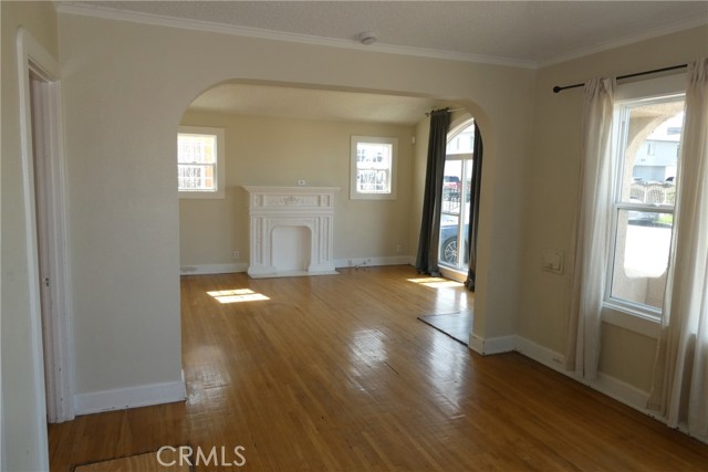 Detail Gallery Image 6 of 33 For 7040 Arlington, Los Angeles,  CA 90043 - 3 Beds | 2 Baths