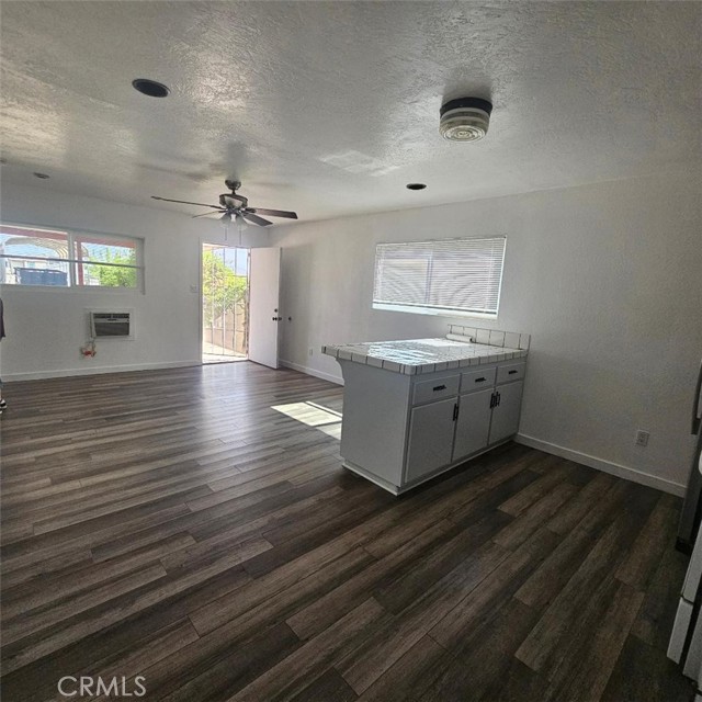 Detail Gallery Image 3 of 10 For 16925 Wood Rd a,  Riverside,  CA 92508 - 1 Beds | 1 Baths