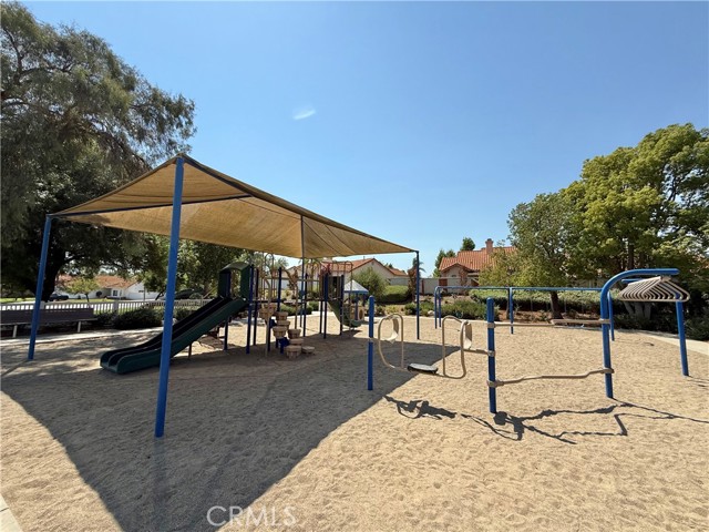 Detail Gallery Image 34 of 39 For 27470 Bolandra Ct, Temecula,  CA 92591 - 4 Beds | 2/1 Baths