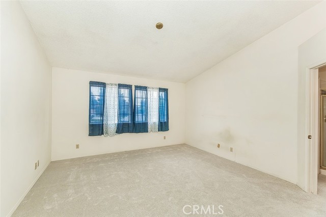 Detail Gallery Image 24 of 44 For 9659 N Shenandoah, Fresno,  CA 93720 - 3 Beds | 3 Baths