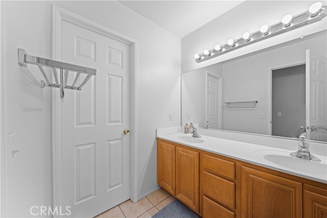 Detail Gallery Image 39 of 48 For 6698 Lake Springs St, Corona,  CA 91752 - 5 Beds | 3 Baths