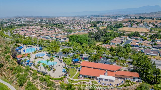 35317 Trevino Trail, Beaumont CA: https://media.crmls.org/medias/edde6b60-dd4a-40ee-bb7f-637b72059eba.jpg