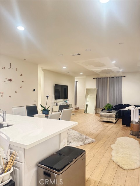 Detail Gallery Image 4 of 23 For 6970 Crimson, Buena Park,  CA 90621 - 4 Beds | 3/1 Baths