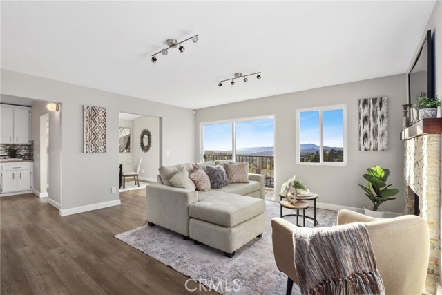 Detail Gallery Image 4 of 42 For 1393 N Avenue 57, Los Angeles,  CA 90042 - 3 Beds | 3 Baths