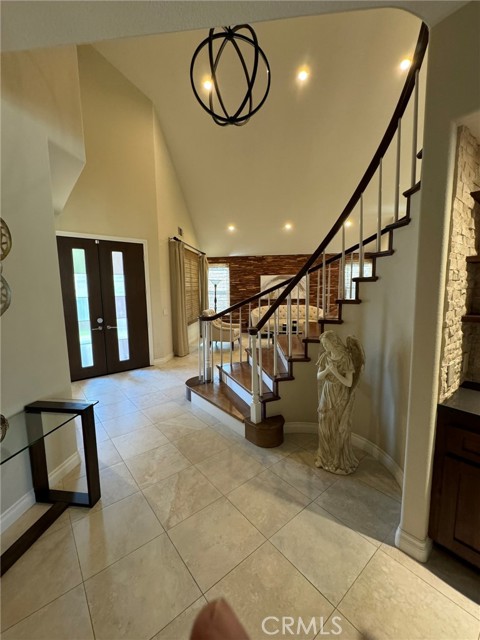 6 Lakeridge, Rancho Santa Margarita CA: https://media.crmls.org/medias/eddfb2d1-a02c-4a0a-8416-3021dba37fe0.jpg