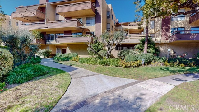 444 Piedmont Avenue, 211 photo 2