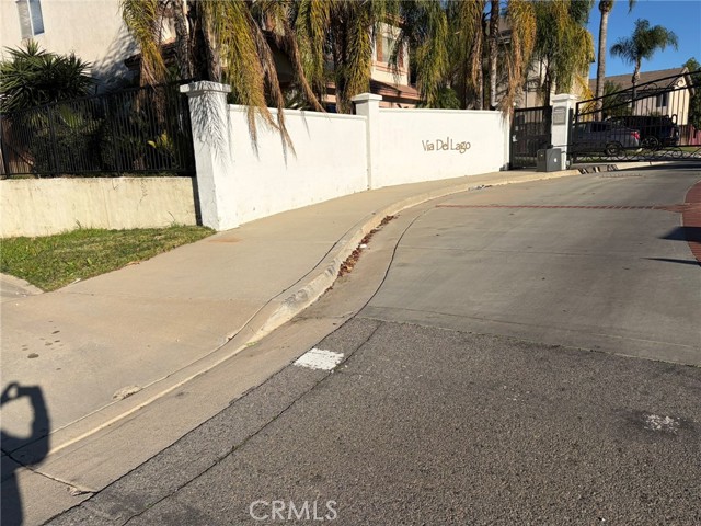 Detail Gallery Image 21 of 23 For 27610 Corte Del Sol, Moreno Valley,  CA 92555 - 5 Beds | 3 Baths