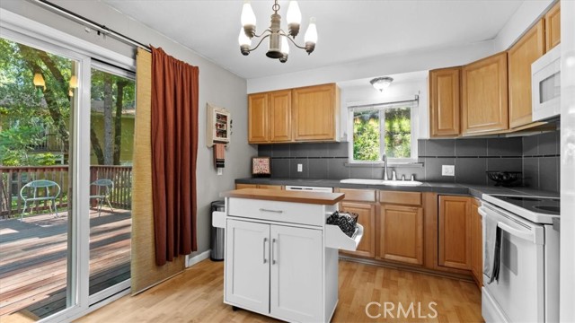 Detail Gallery Image 8 of 69 For 9 Apple Hill Cir, Berry Creek,  CA 95916 - 3 Beds | 2 Baths