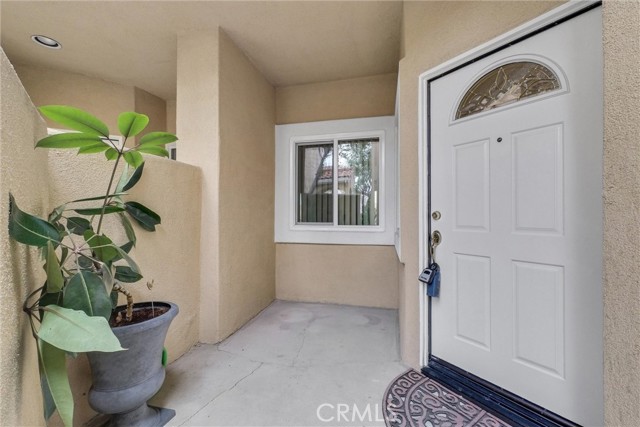 Detail Gallery Image 6 of 32 For 2422 Paseo Circulo, Tustin,  CA 92782 - 2 Beds | 2/1 Baths
