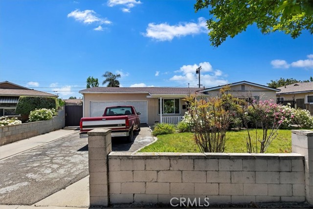 Detail Gallery Image 1 of 23 For 1230 E Olive Ct, Ontario,  CA 91764 - 3 Beds | 1/1 Baths
