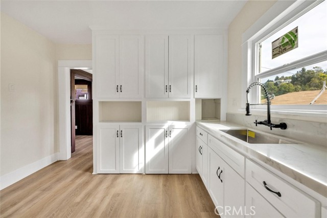 Detail Gallery Image 15 of 51 For 1616 Armitage, Los Angeles,  CA 90026 - 3 Beds | 2 Baths