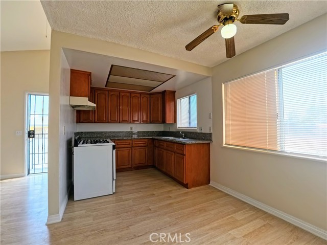 Detail Gallery Image 10 of 25 For 2350 Osbun Rd #36,  San Bernardino,  CA 92404 - 1 Beds | 1 Baths