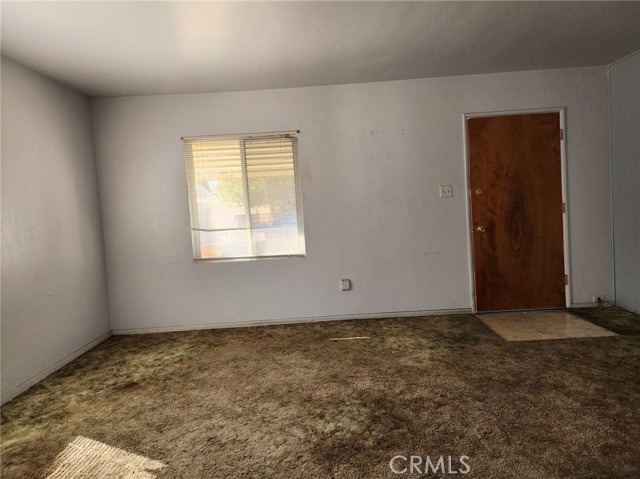 Detail Gallery Image 3 of 23 For 2443 Roxbury, San Bernardino,  CA 92404 - 3 Beds | 1 Baths