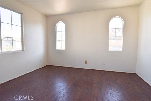 1120 N Solano Privado, Ontario CA: https://media.crmls.org/medias/ede3e520-b329-482f-b1b6-90264d3975f6.jpg