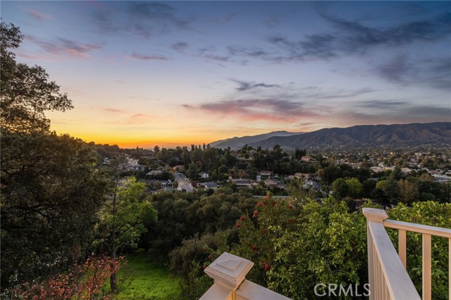 Detail Gallery Image 38 of 74 For 705 Beaverbrook, Glendora,  CA 91740 - 4 Beds | 2 Baths