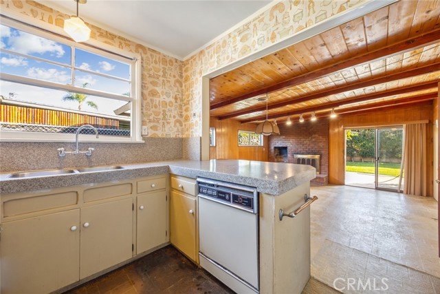 Detail Gallery Image 15 of 48 For 8104 Arrington, Pico Rivera,  CA 90660 - 3 Beds | 1 Baths