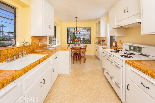 Detail Gallery Image 12 of 63 For 219 W Esplanade, San Clemente,  CA 92672 - 2 Beds | 2 Baths