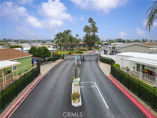 10210 Base Line Road, Rancho Cucamonga CA: https://media.crmls.org/medias/ede5d8bf-955f-4e46-95e6-7cae267d6d06.jpg