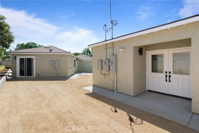 1401 Highland Street, Santa Ana CA: https://media.crmls.org/medias/ede7022c-36a1-4307-b509-efb2dcd100f3.jpg