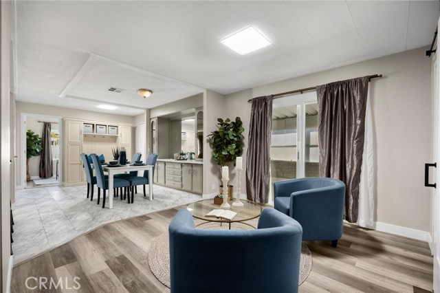 2851 Rolling Hills, Fullerton CA: https://media.crmls.org/medias/ede761c3-78e9-4b9a-81d8-282db87d1864.jpg