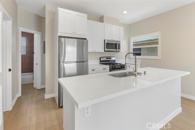 Image 14 of 21 For 1237 1st Street