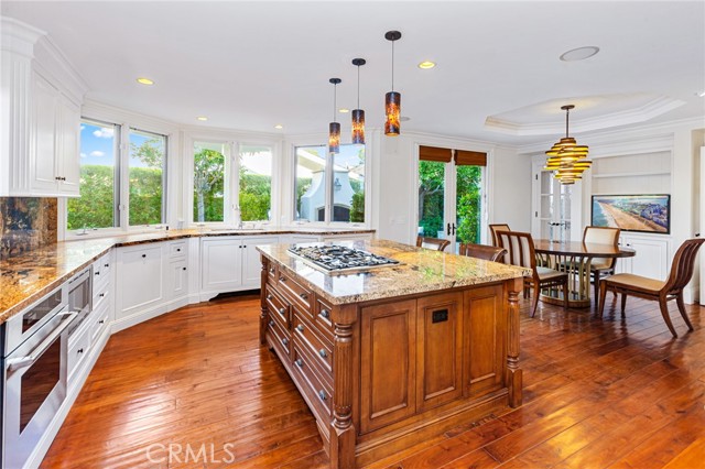 Detail Gallery Image 18 of 65 For 8 Rue Verte, Newport Beach,  CA 92660 - 3 Beds | 3/1 Baths