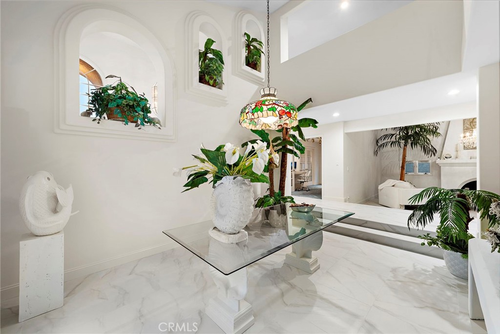 Ede93de5 8b84 44bb 973a F15785cd85e9