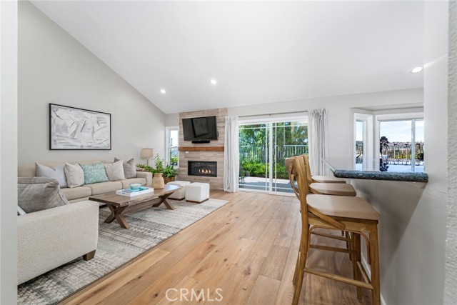 Image 12 of 63 For 3 Taylor Place