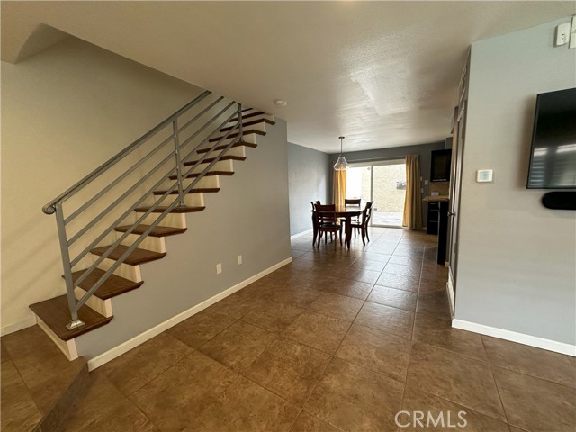 Detail Gallery Image 5 of 45 For 18598 Creek Ln, Huntington Beach,  CA 92648 - 3 Beds | 2/1 Baths