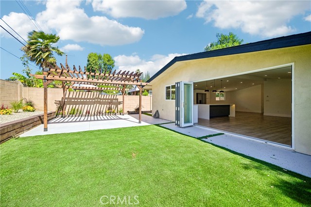 7831 Capistrano photo 19