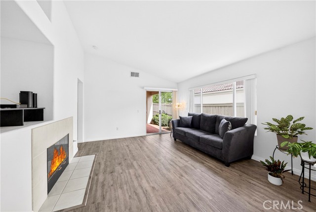 Detail Gallery Image 26 of 37 For 40644 Corte Albara, Murrieta,  CA 92562 - 2 Beds | 2 Baths