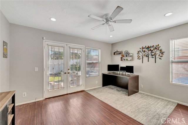 Detail Gallery Image 13 of 33 For 45320 Esmerado Ct, Temecula,  CA 92592 - 3 Beds | 2/1 Baths