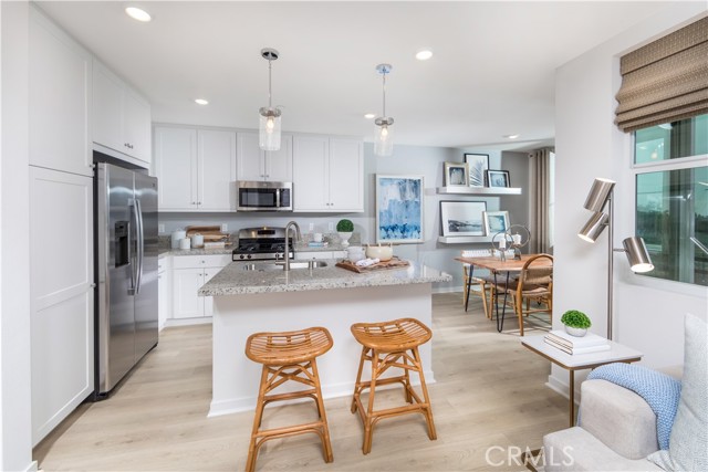 Detail Gallery Image 3 of 9 For 4149 E Circle Paseo #203,  Ontario,  CA 91764 - 1 Beds | 1 Baths