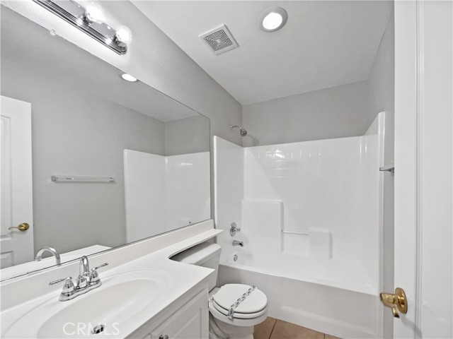 Detail Gallery Image 14 of 21 For 36088 Madora Dr, Wildomar,  CA 92595 - 3 Beds | 3 Baths