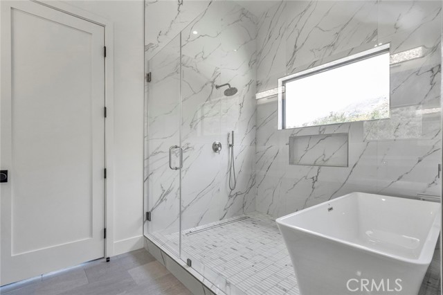 26474 Ranch Creek Road, Canyon Country CA: https://media.crmls.org/medias/edf0a4e2-6406-464a-a2e9-6989f6a25664.jpg