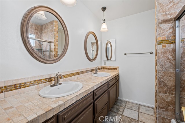 Detail Gallery Image 24 of 44 For 30376 Early Round Dr, Canyon Lake,  CA 92587 - 3 Beds | 2 Baths