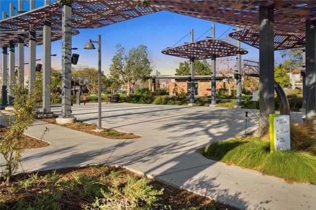 Detail Gallery Image 53 of 75 For 101 Newington, Irvine,  CA 92618 - 4 Beds | 3/1 Baths