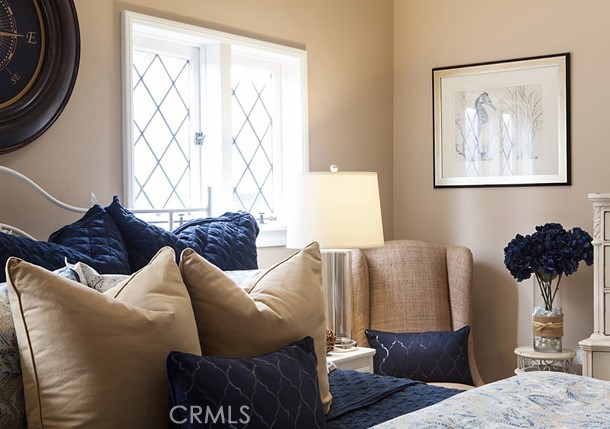 https://media.crmls.org/medias/edf1c091-6d1e-44af-b224-d624277498f5.jpg?preset=X-Large