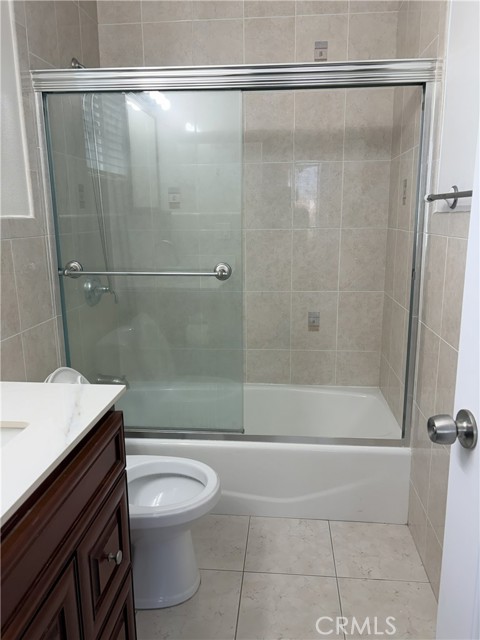 Detail Gallery Image 32 of 49 For 4941 W 130th, Hawthorne,  CA 90250 - 4 Beds | 4 Baths