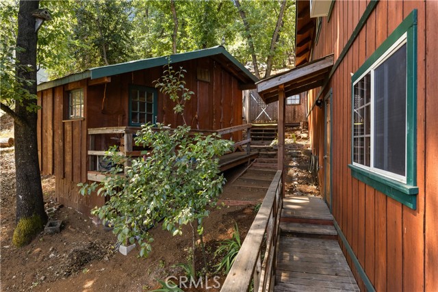 3062 Riviera Heights Drive, Kelseyville CA: https://media.crmls.org/medias/edf239da-41a6-4150-bb67-5a36b378c4ea.jpg