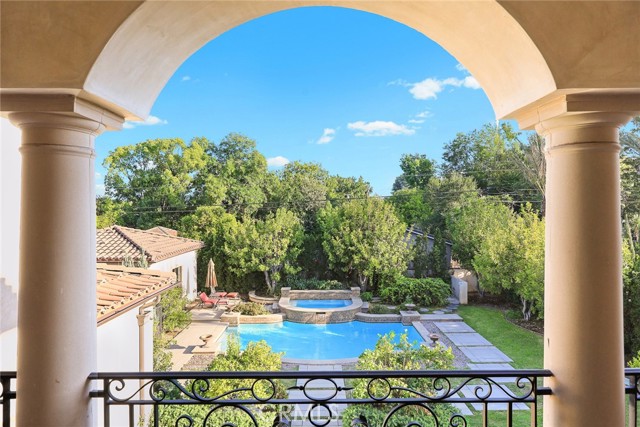 312 W Palm Drive, Arcadia CA: https://media.crmls.org/medias/edf32215-e38c-414e-91d4-396f76575e60.jpg